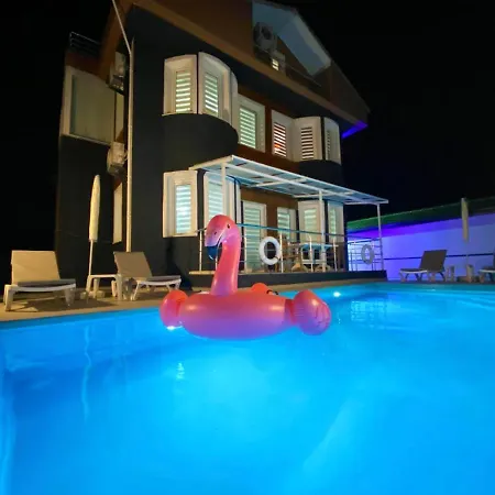 4 Bedrooms Private Pool Fethiye