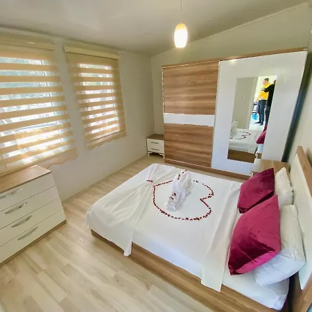 Villa 4 Bedrooms Private Pool Fethiye